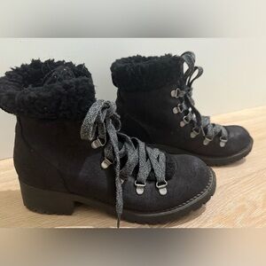 Madden Girl Black Faux Fabric Lace-Up Snow/Rain/Hiking Boots. Size 7 1/2 Used
